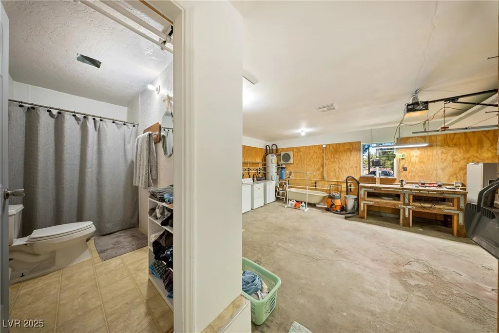 2221 Windsong, Pahrump, NV 89048