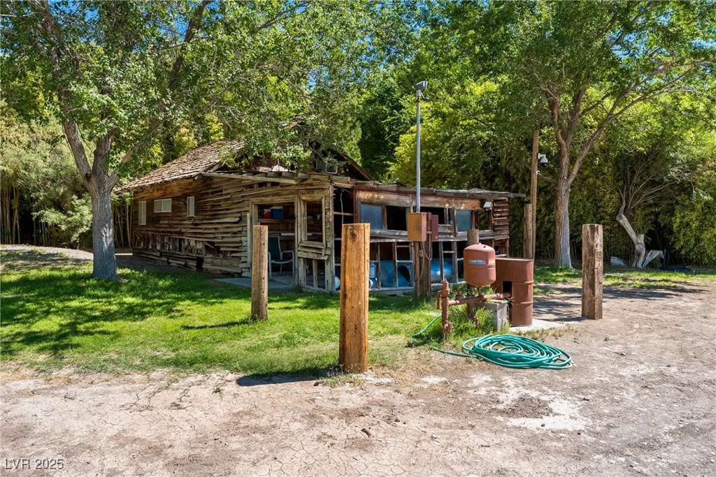 2221 Windsong, Pahrump, NV 89048