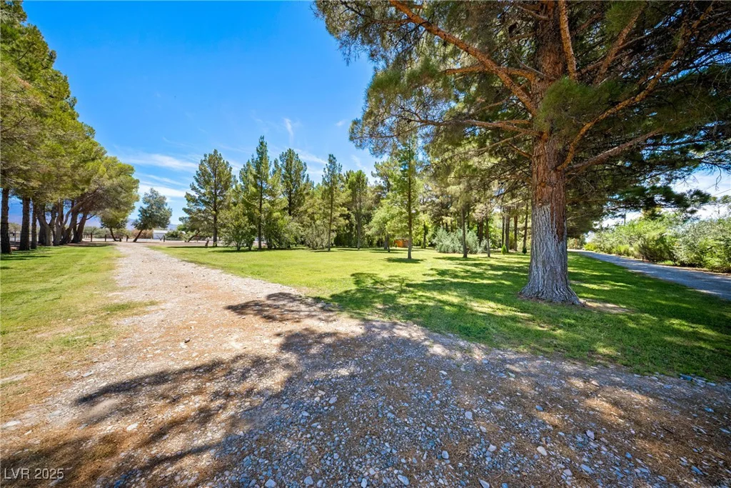 2221 Windsong, Pahrump, NV 89048