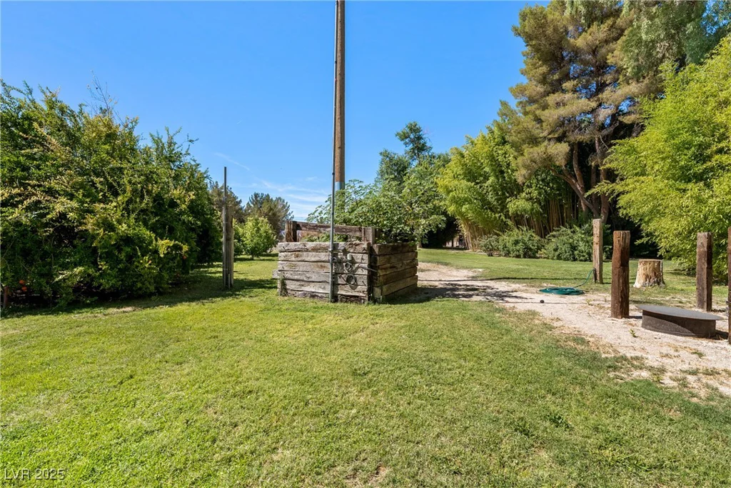 2221 Windsong, Pahrump, NV 89048