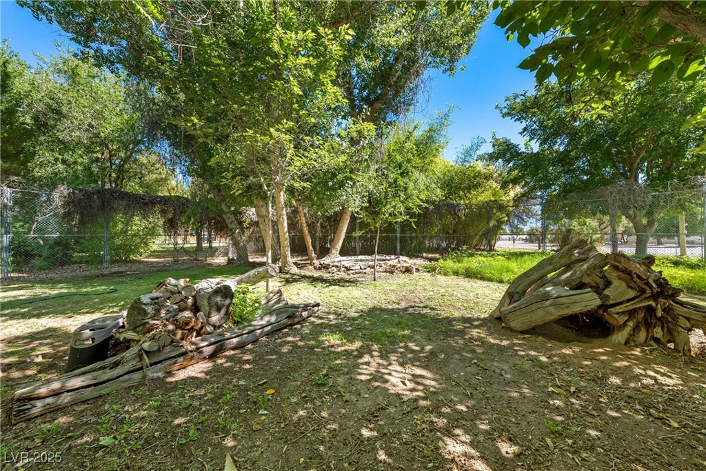 2221 Windsong, Pahrump, NV 89048