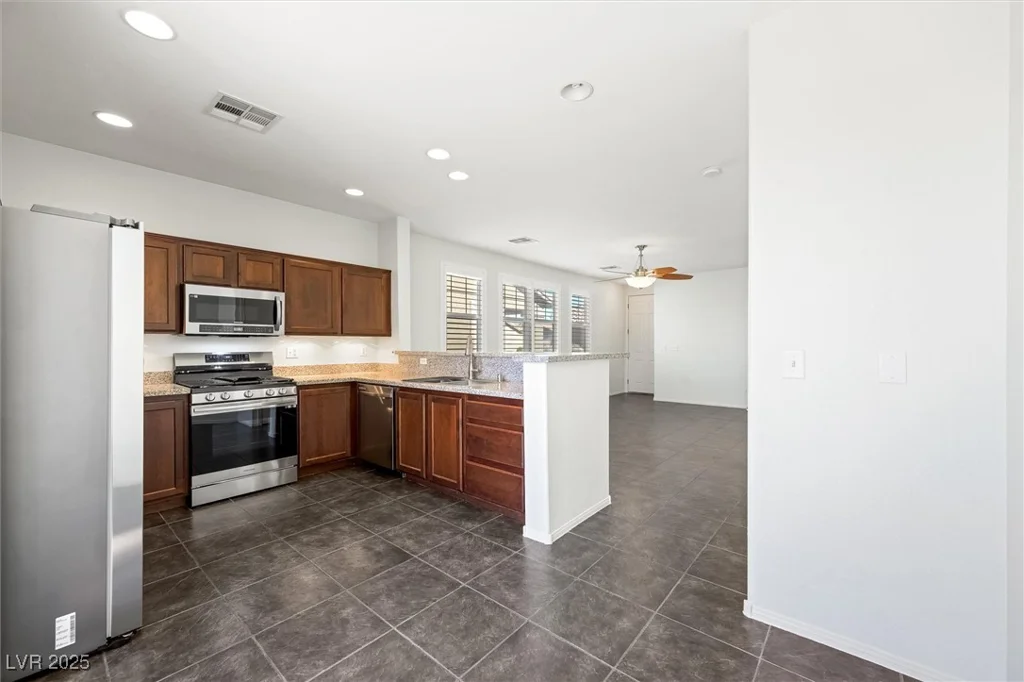 576 Bayo Canyon, Henderson, NV 89015