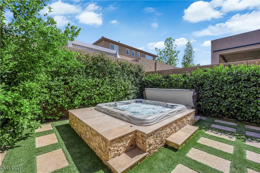967 Mill Run Creek, Henderson, NV 89002