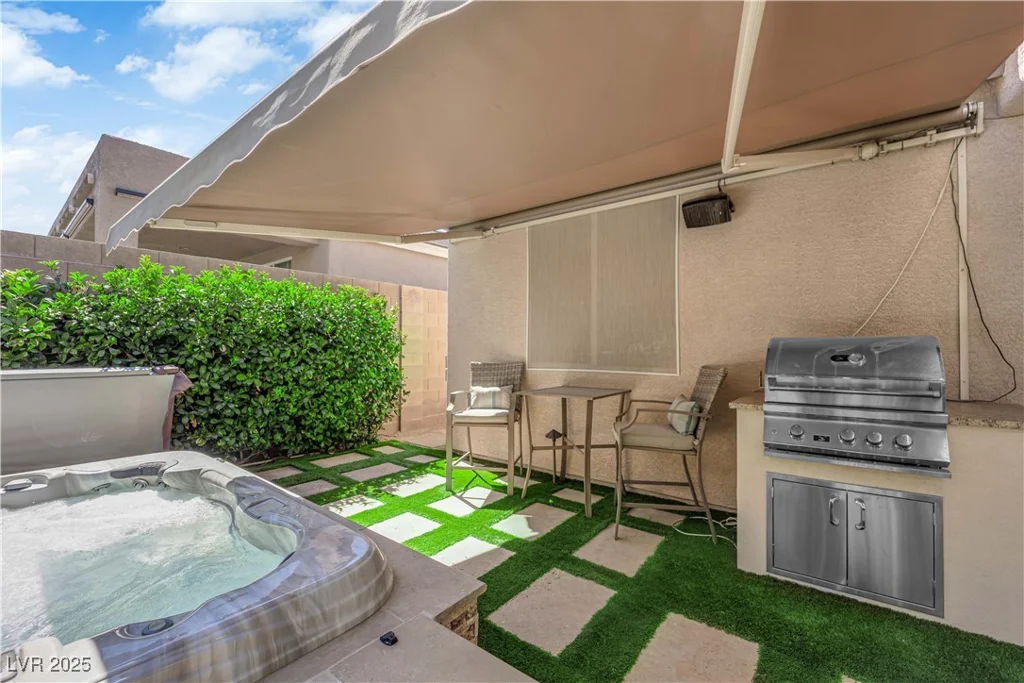 967 Mill Run Creek, Henderson, NV 89002