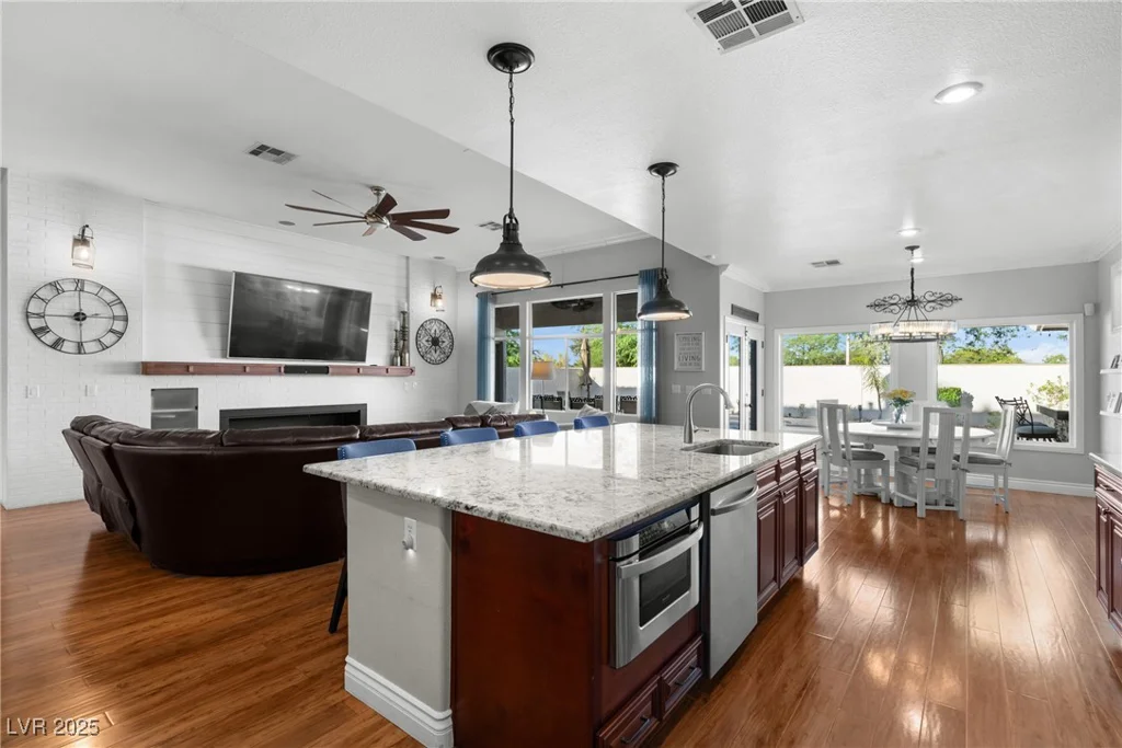 2886 Grande Valley, Las Vegas, NV 89135