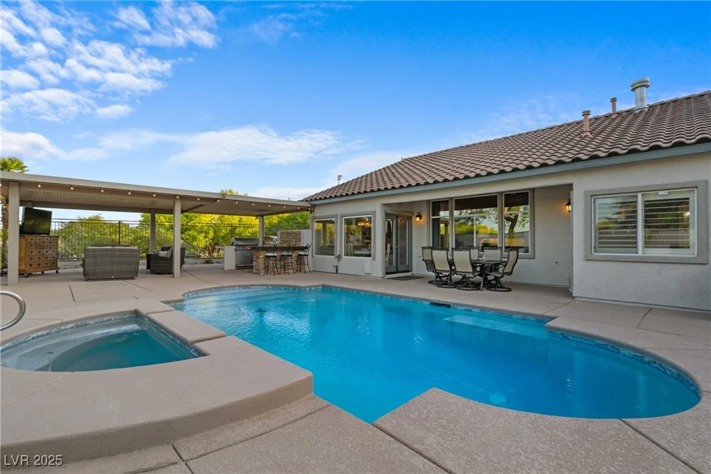 2886 Grande Valley, Las Vegas, NV 89135