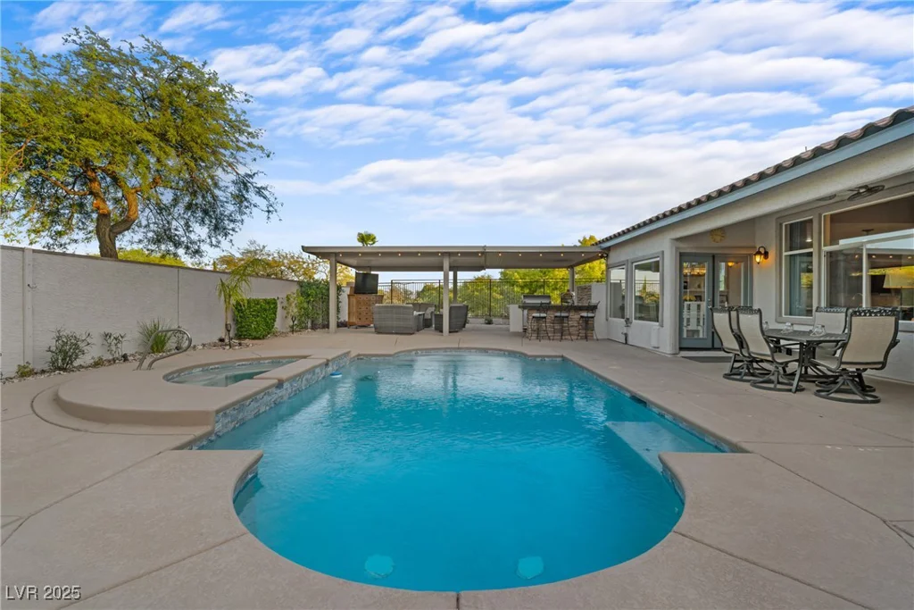 2886 Grande Valley, Las Vegas, NV 89135