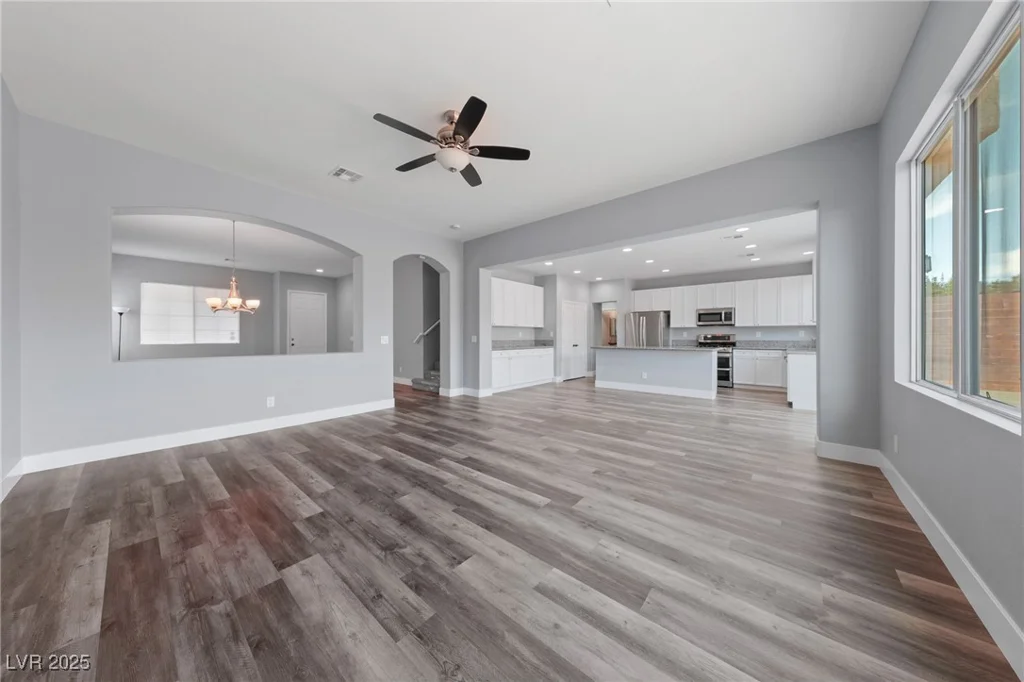 9230 Avon Park, Las Vegas, NV 89149