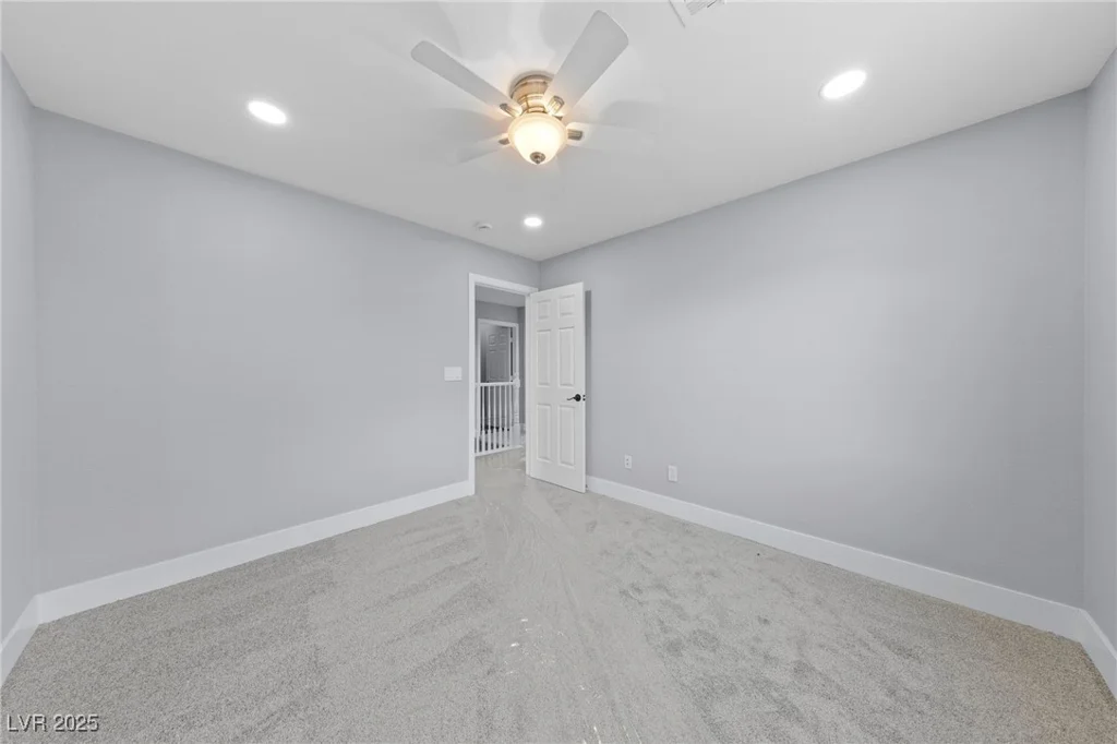 9230 Avon Park, Las Vegas, NV 89149