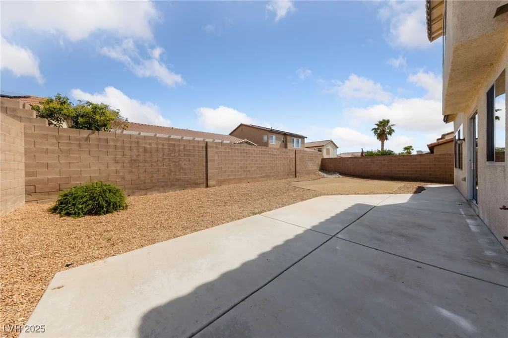 9230 Avon Park, Las Vegas, NV 89149