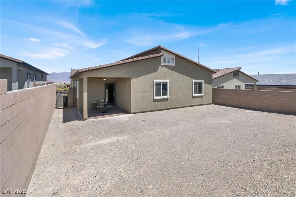 10269 Sequoia Falls, Las Vegas, NV 89149