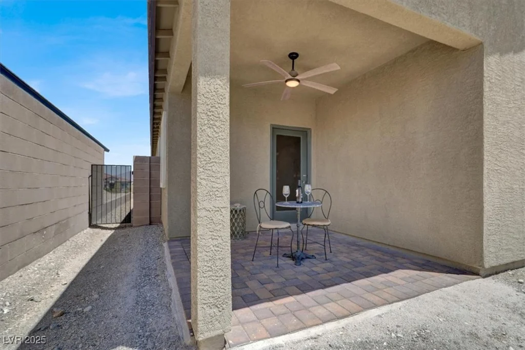 10269 Sequoia Falls, Las Vegas, NV 89149