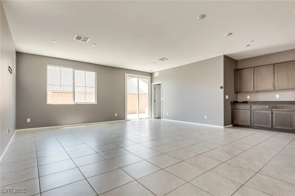 10949 Oregano, Las Vegas, NV 89166
