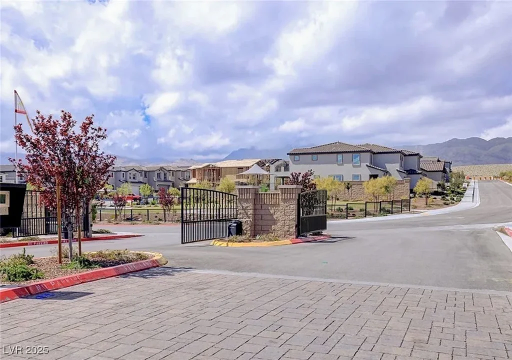 10949 Oregano, Las Vegas, NV 89166