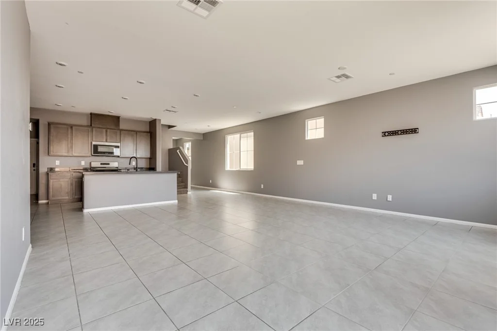 10949 Oregano, Las Vegas, NV 89166