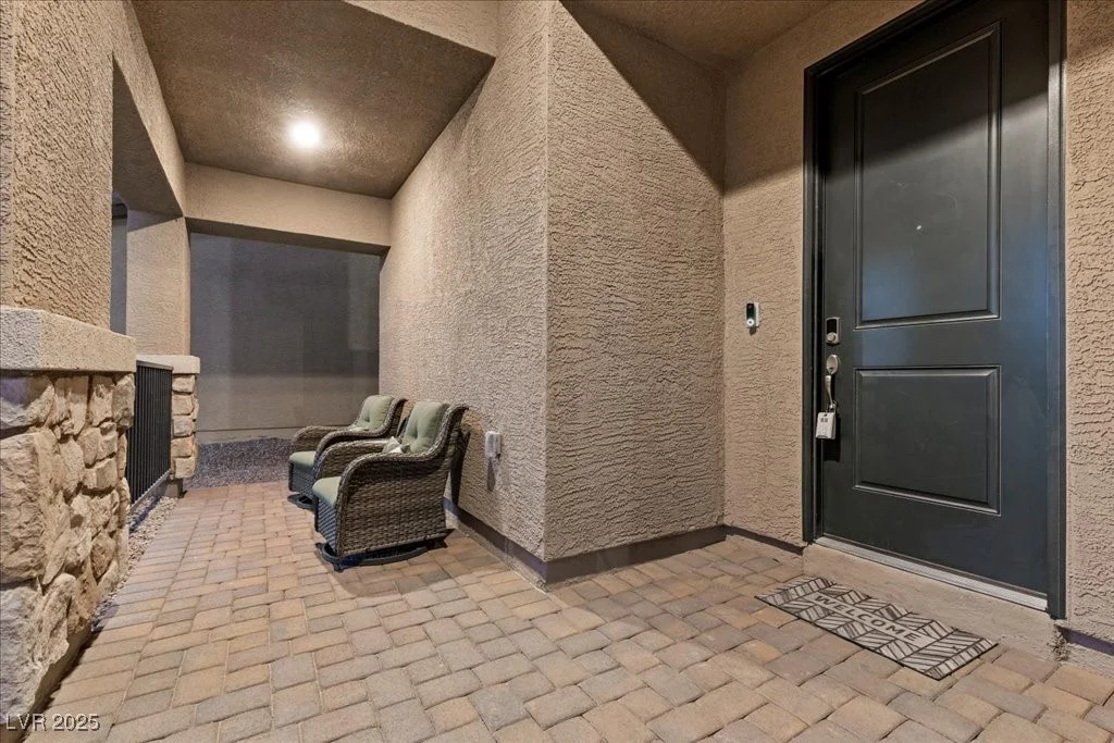 1920 Elena Brook, North Las Vegas, NV 89084