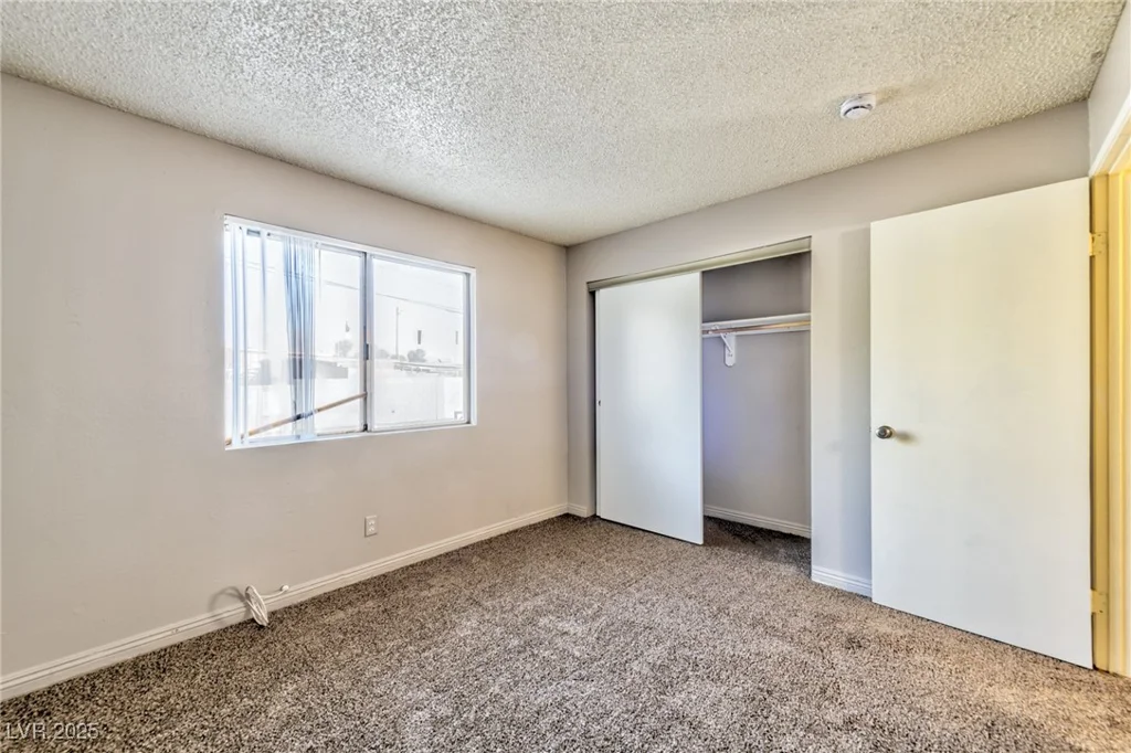 1914 Dwarf Star, Las Vegas, NV 89115