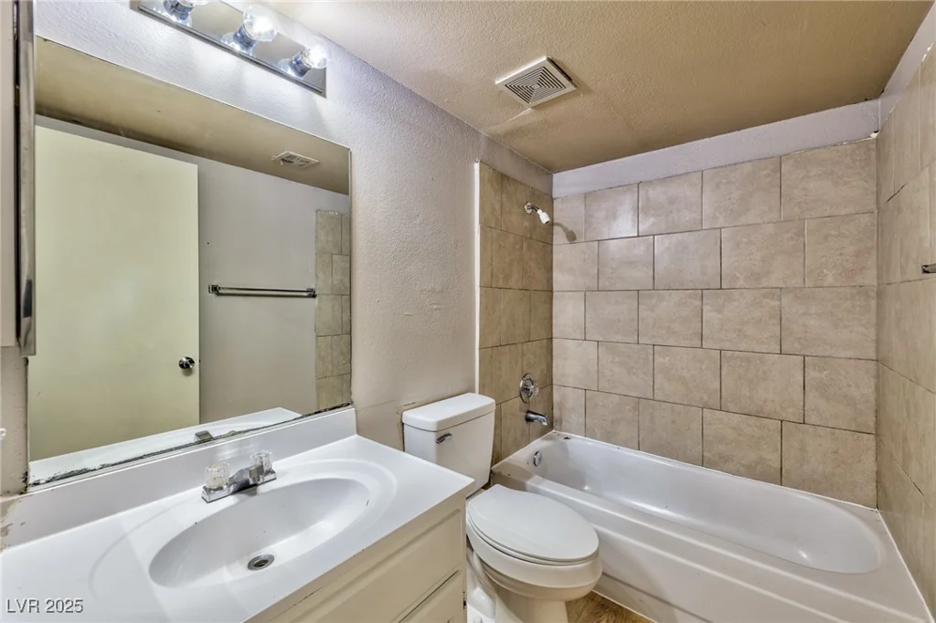1914 Dwarf Star, Las Vegas, NV 89115