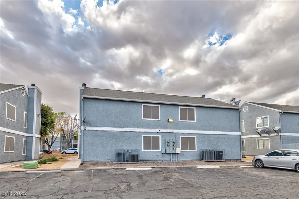 1914 Dwarf Star, Las Vegas, NV 89115