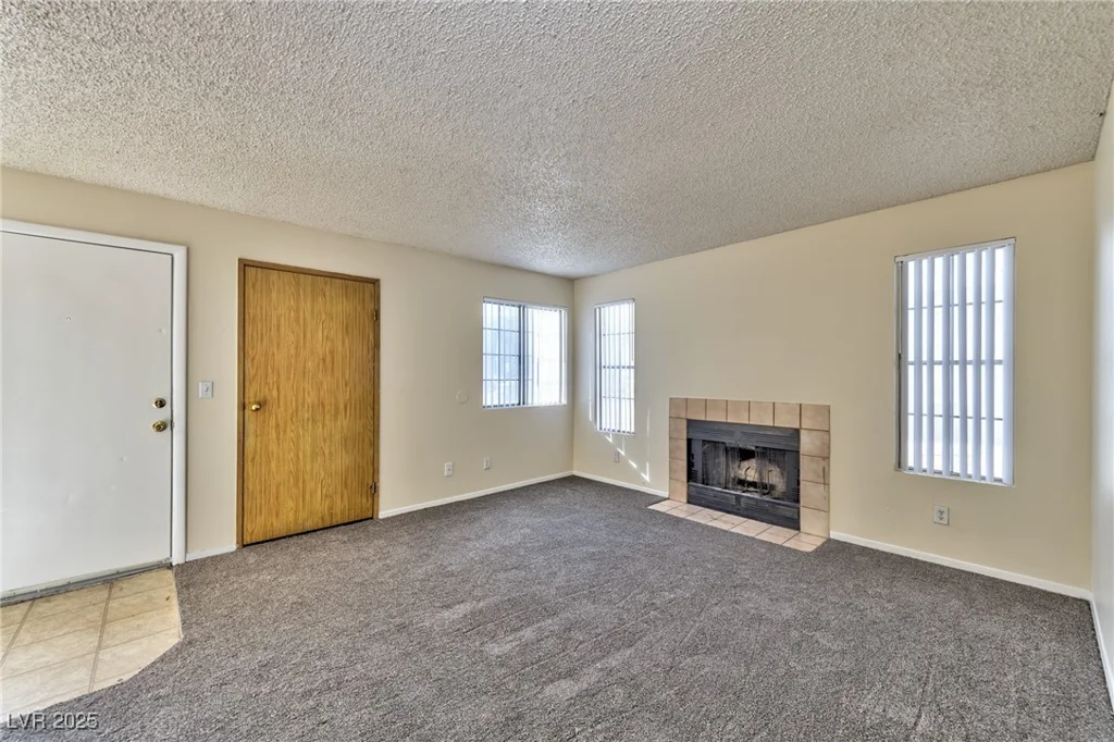 1914 Dwarf Star, Las Vegas, NV 89115