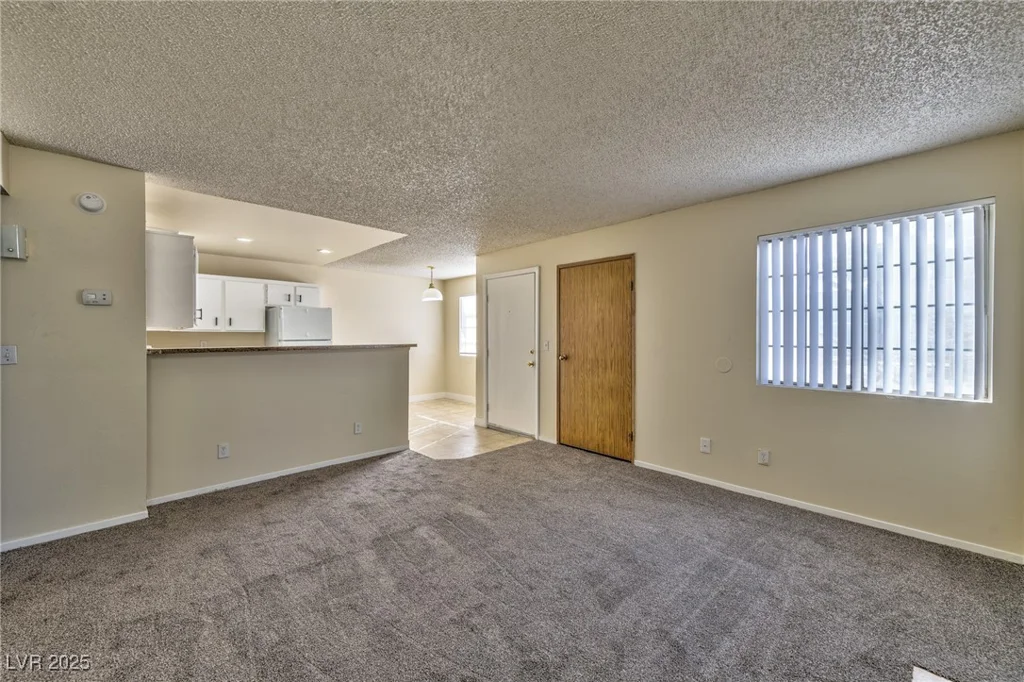 1914 Dwarf Star, Las Vegas, NV 89115