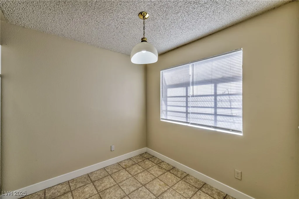 1914 Dwarf Star, Las Vegas, NV 89115