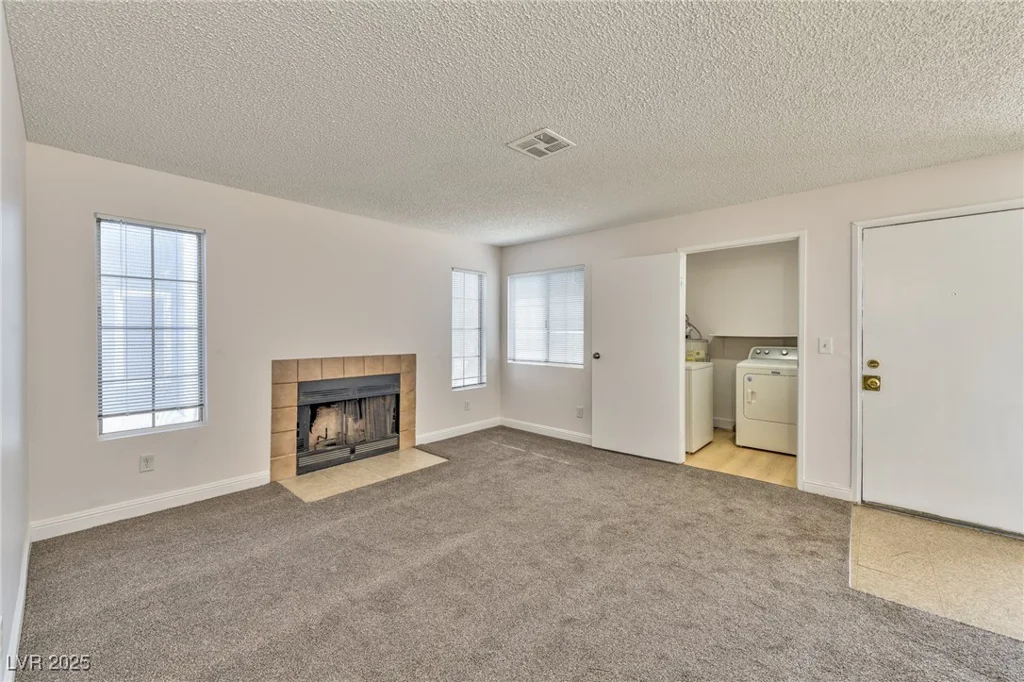 1914 Dwarf Star, Las Vegas, NV 89115
