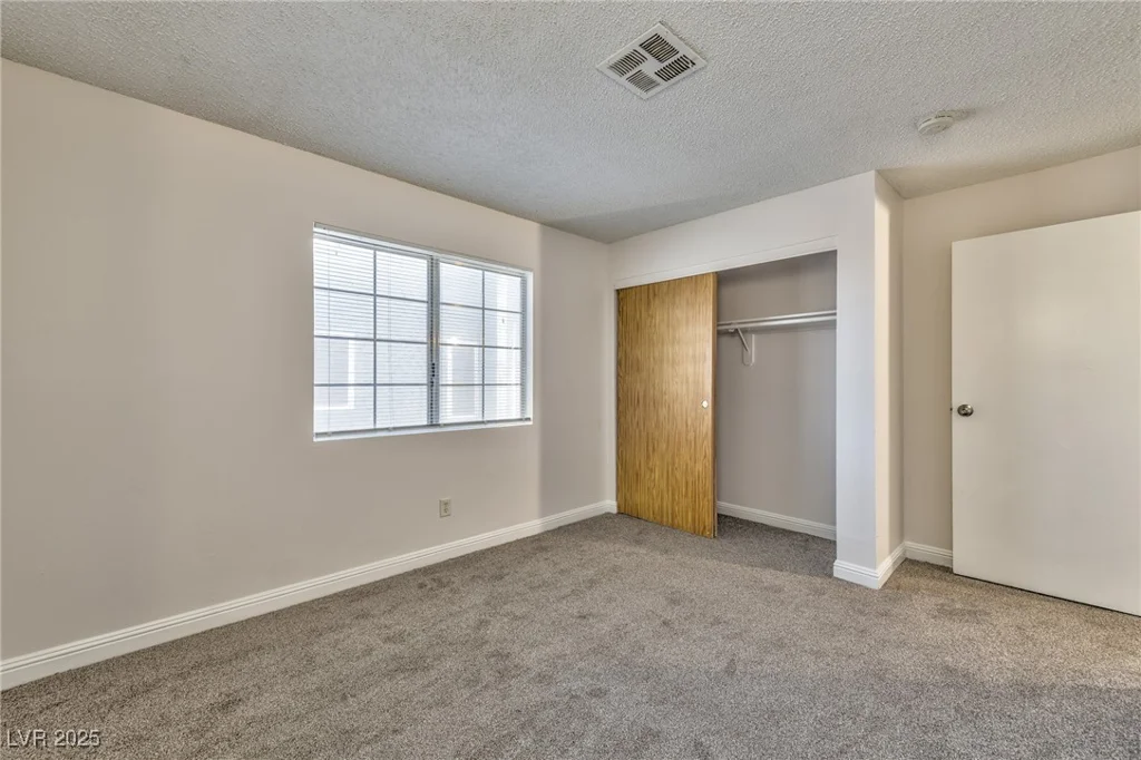 1914 Dwarf Star, Las Vegas, NV 89115