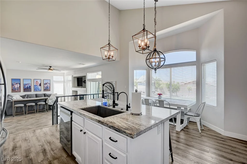 1006 Kings View, Henderson, NV 89002