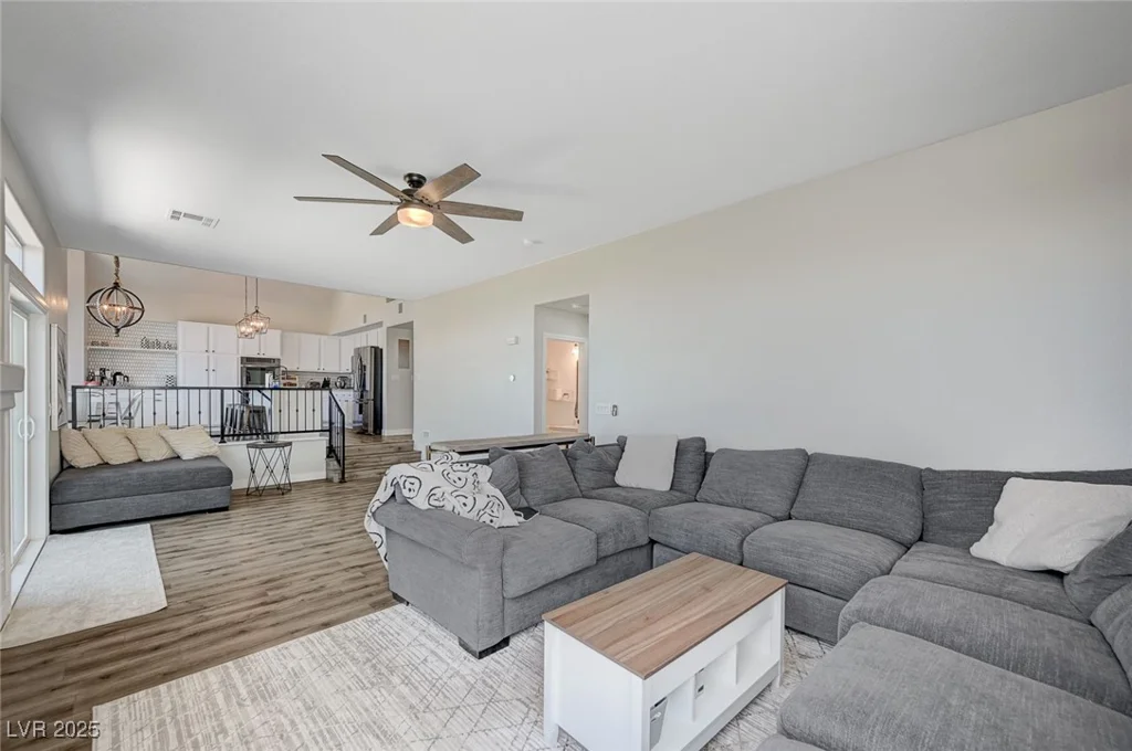 1006 Kings View, Henderson, NV 89002
