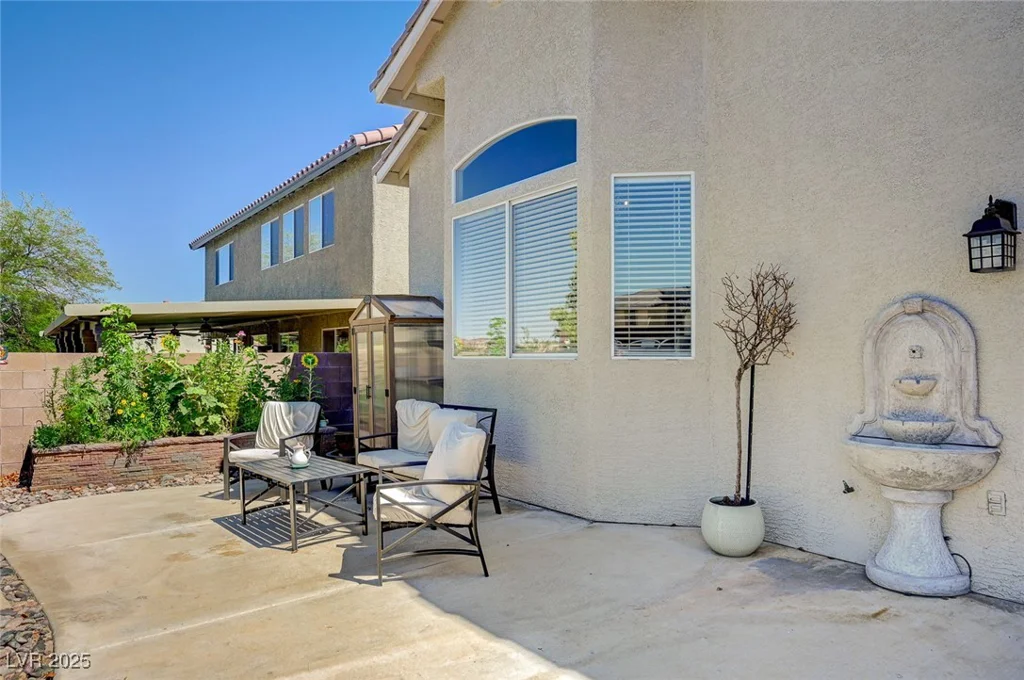 1006 Kings View, Henderson, NV 89002