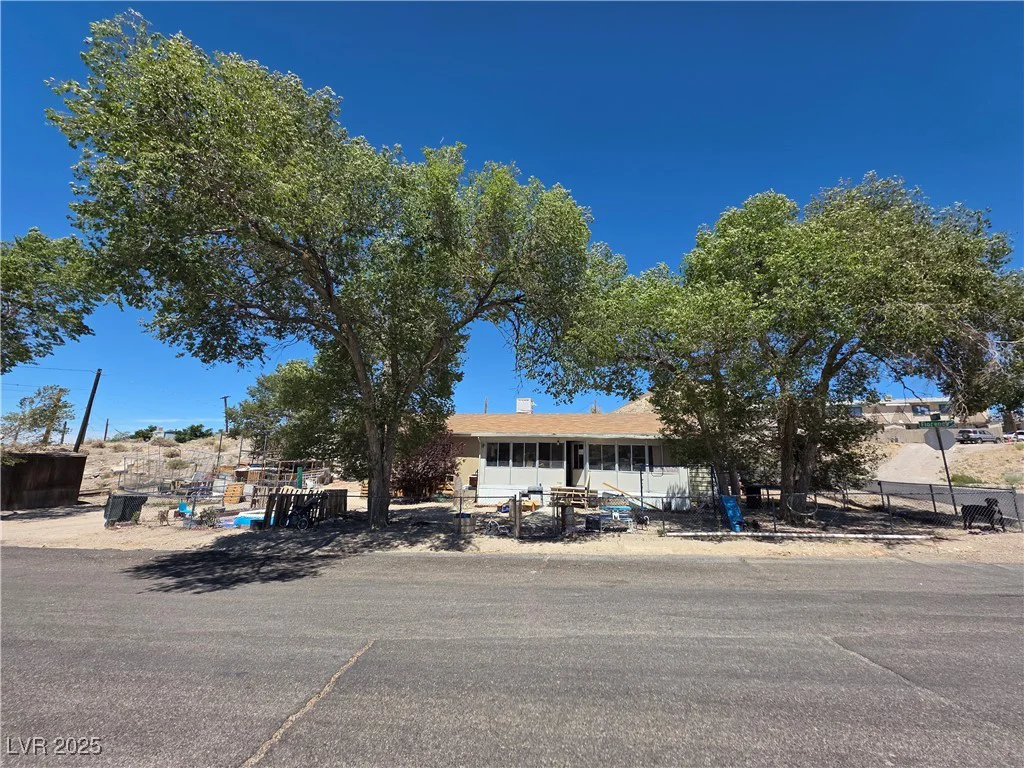 494 Florence, Tonopah, NV 89049