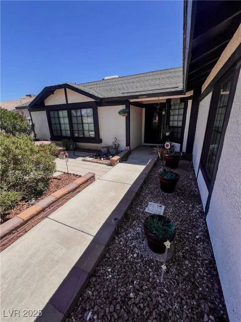 6509 Faith Peak, Las Vegas, NV 89108