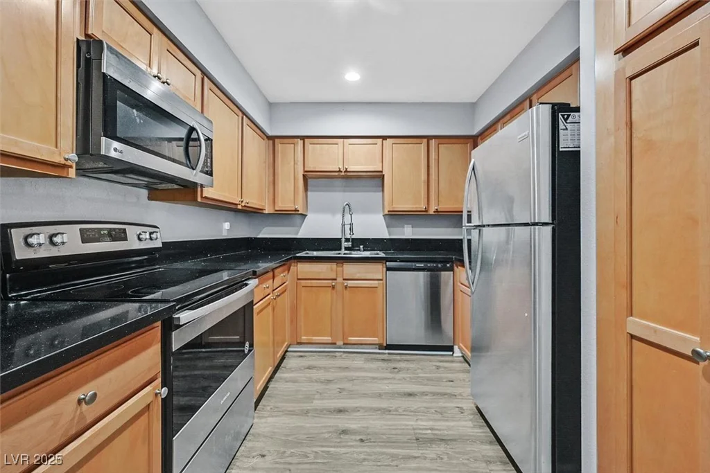 3151 Soaring Gulls, Las Vegas, NV 89128