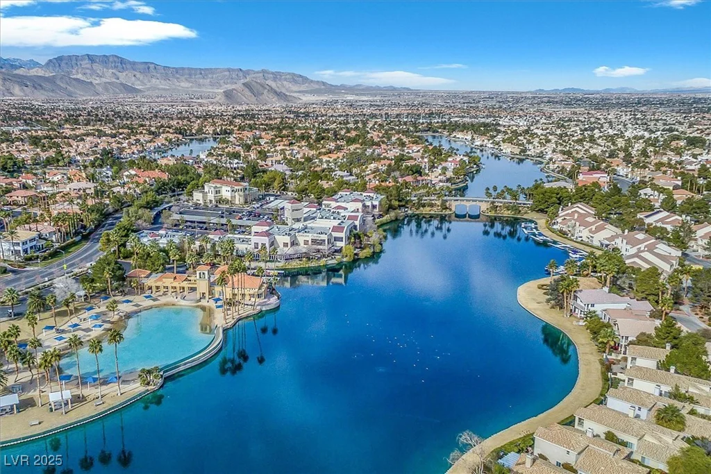 3151 Soaring Gulls, Las Vegas, NV 89128