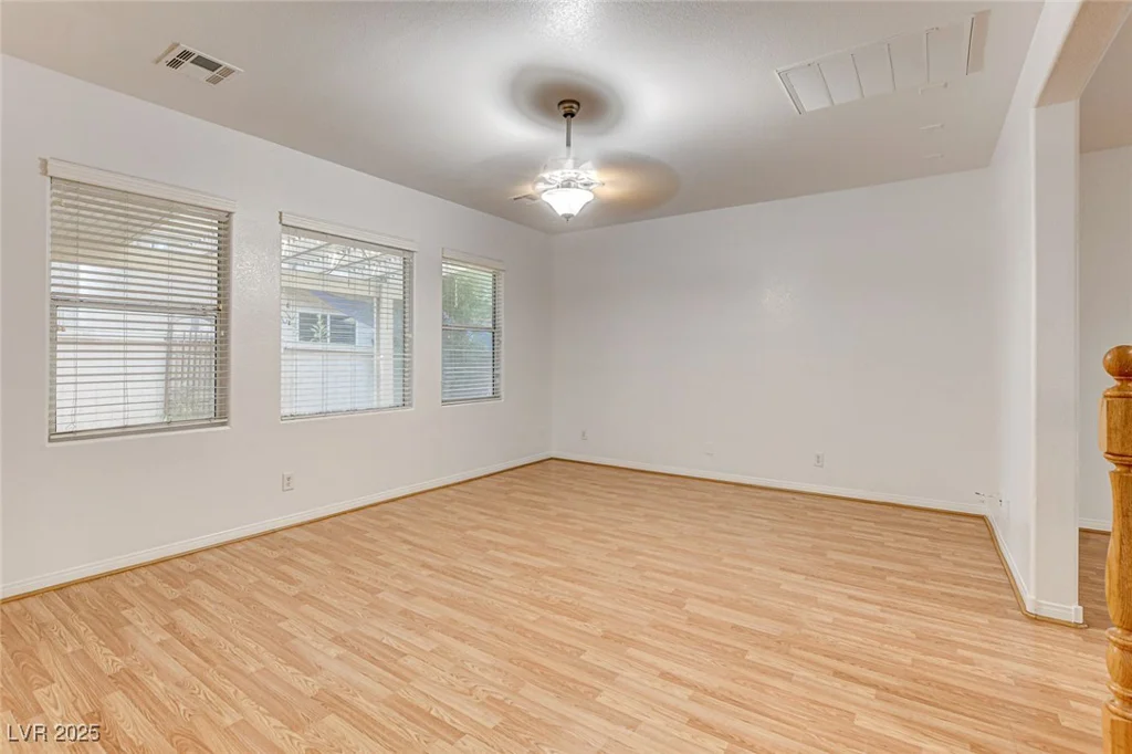 8332 Jo Marcy, Las Vegas, NV 89131