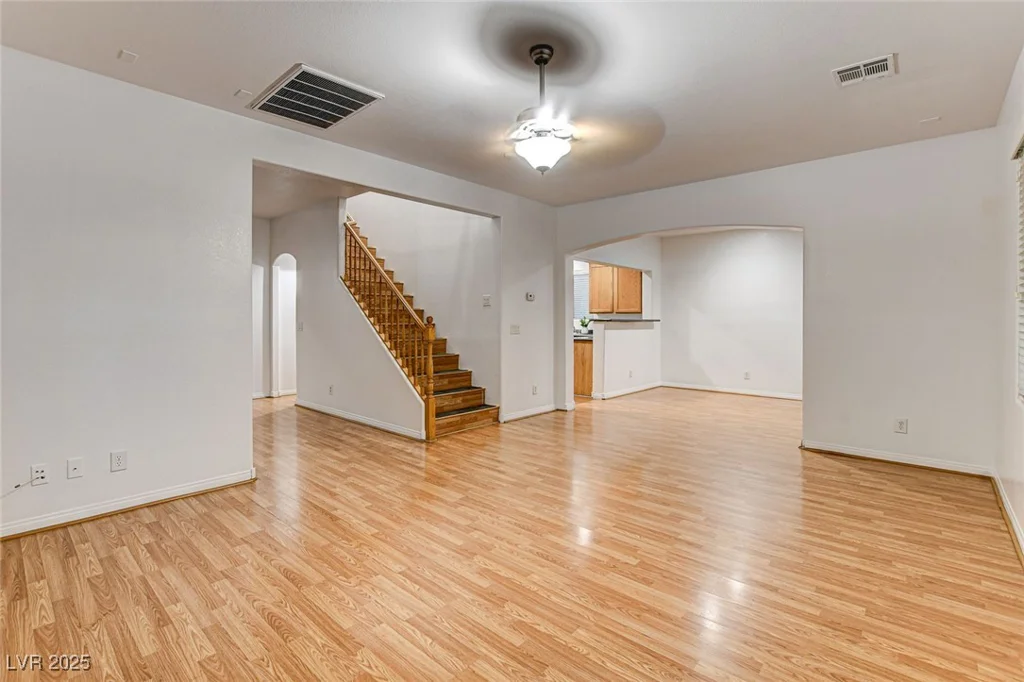 8332 Jo Marcy, Las Vegas, NV 89131