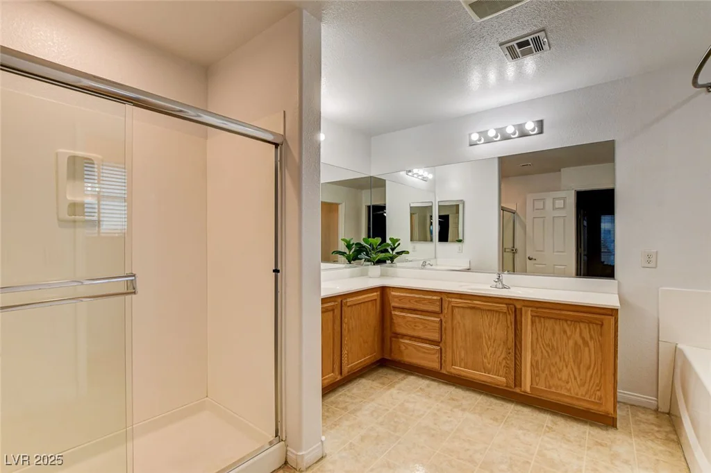 8332 Jo Marcy, Las Vegas, NV 89131
