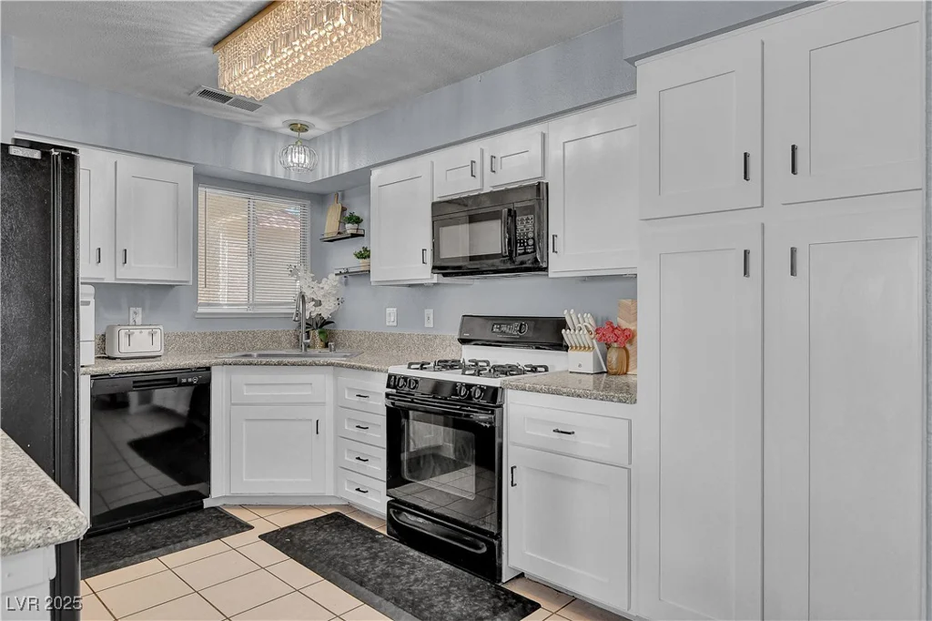 2820 Gentilly, Las Vegas, NV 89108