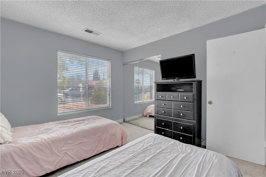 2820 Gentilly, Las Vegas, NV 89108