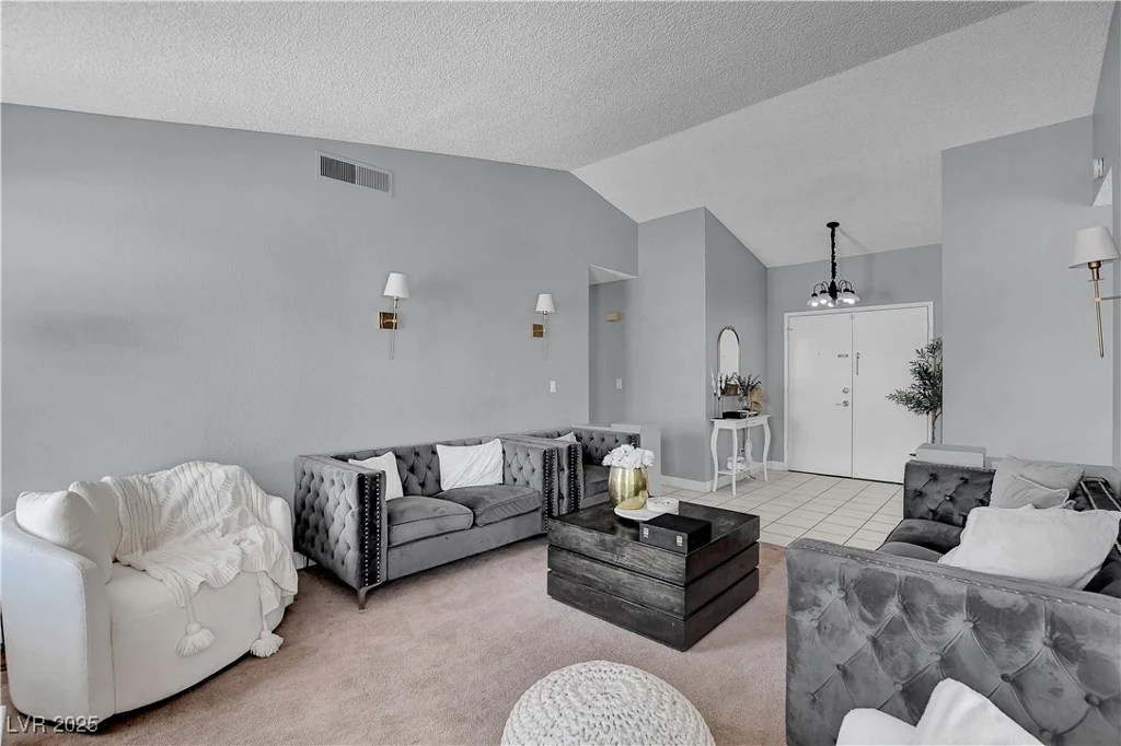 2820 Gentilly, Las Vegas, NV 89108