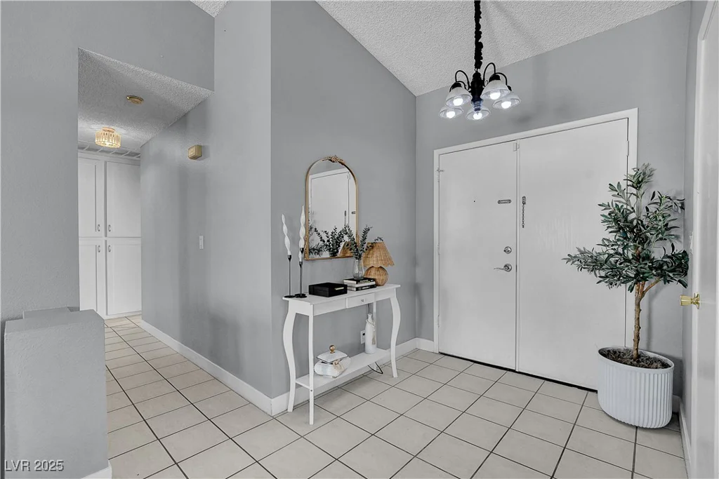 2820 Gentilly, Las Vegas, NV 89108