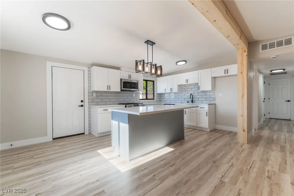 1908 Palmer, North Las Vegas, NV 89030
