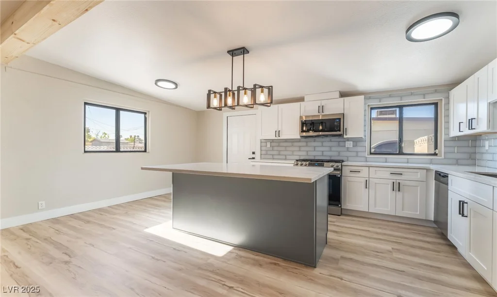 1908 Palmer, North Las Vegas, NV 89030