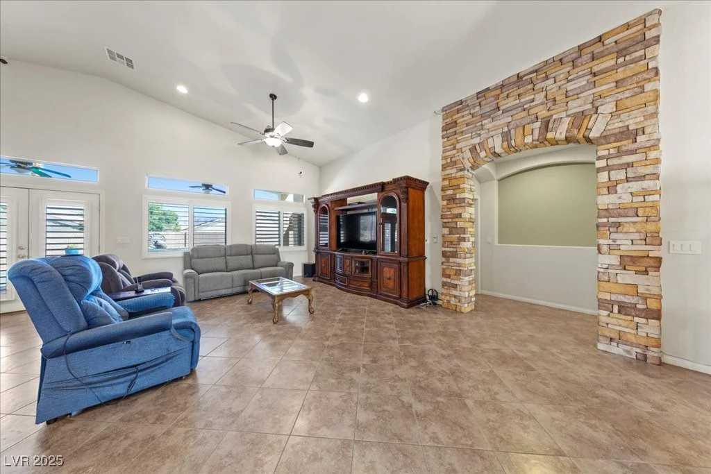 8132 Sweet Dreams, Las Vegas, NV 89131