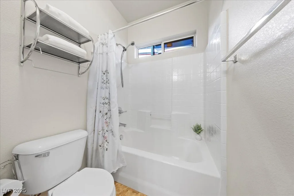 8132 Sweet Dreams, Las Vegas, NV 89131