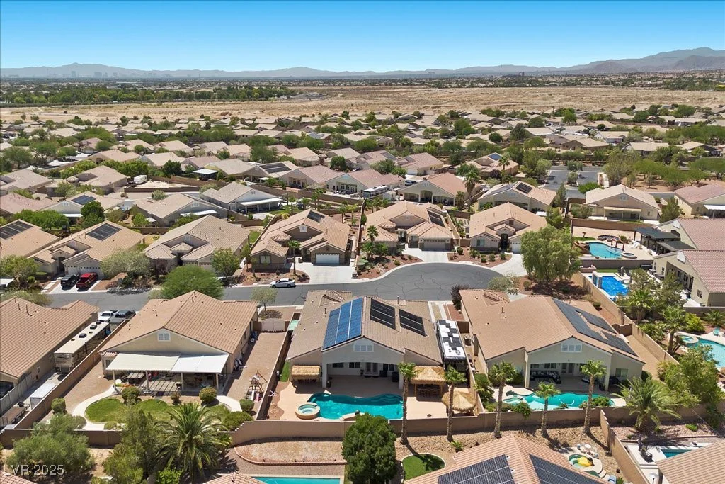 8132 Sweet Dreams, Las Vegas, NV 89131