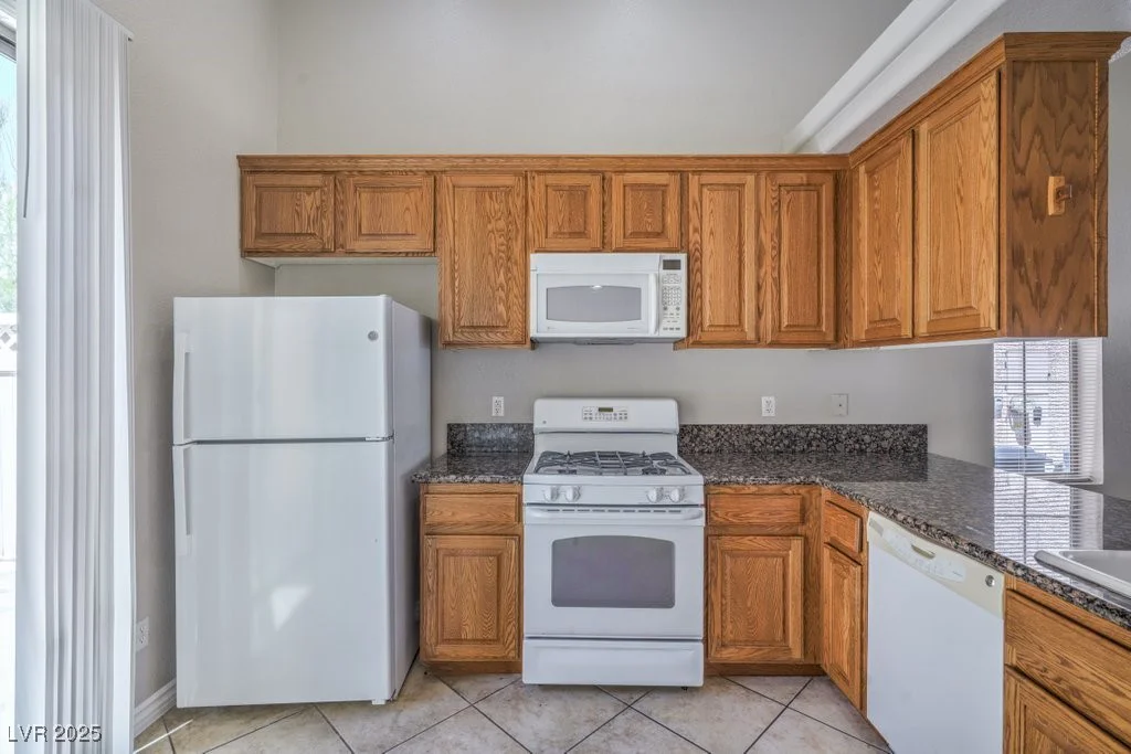 8121 Altamont Ridge, Las Vegas, NV 89113