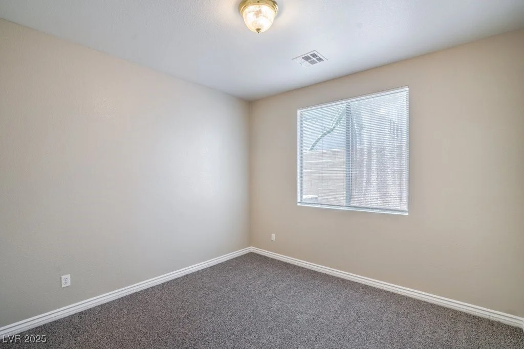 8121 Altamont Ridge, Las Vegas, NV 89113