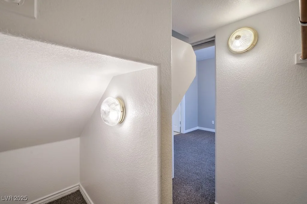 8121 Altamont Ridge, Las Vegas, NV 89113